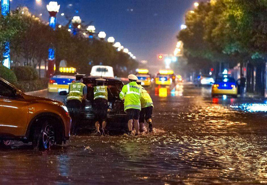 南方暴雨破紀(jì)錄 歐盾救援方案之汽車水下救援(圖1)